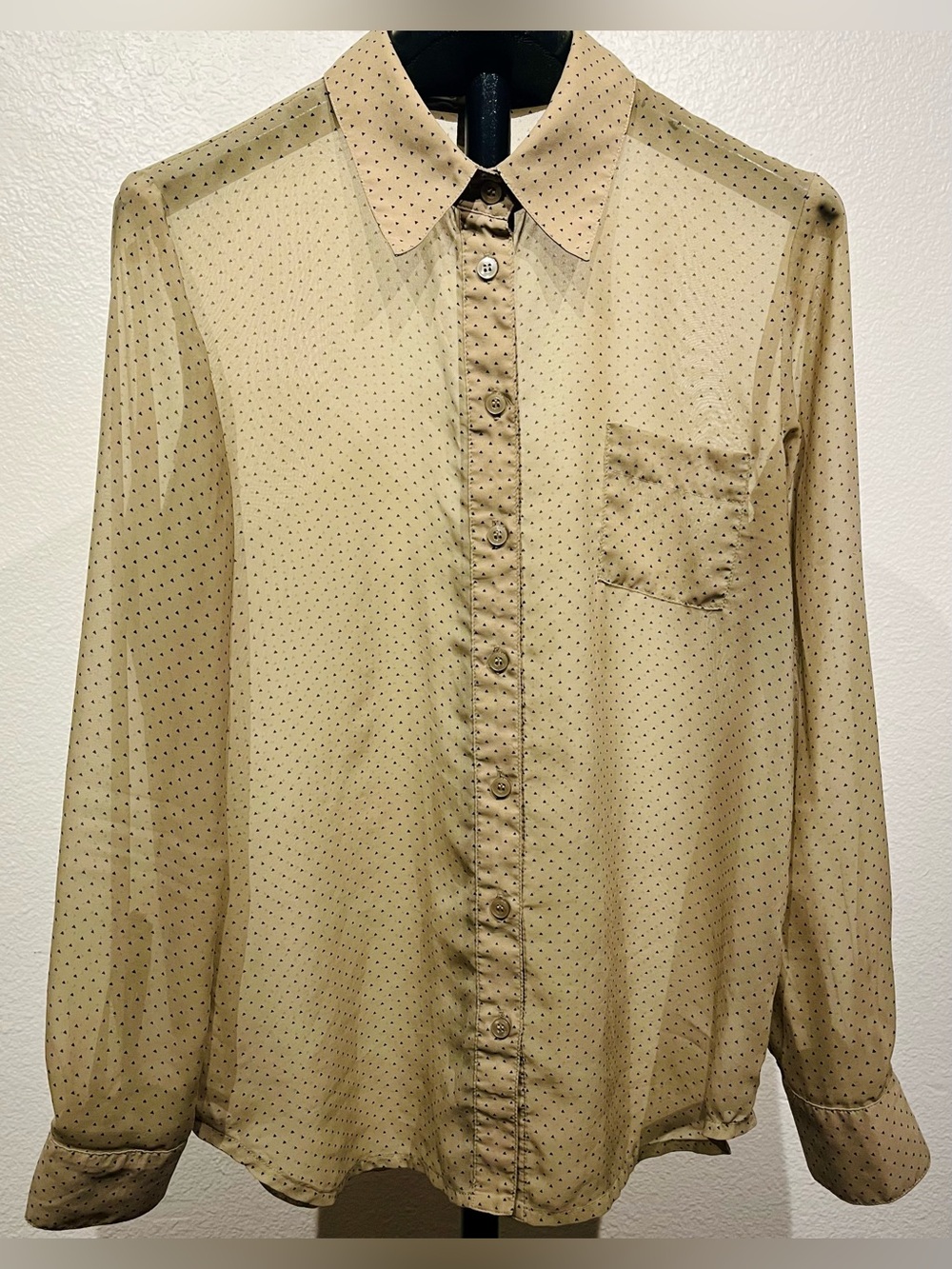 BCBGeneration Tan Triangle Dot Button-Up Blouse - Size S (Women’s)